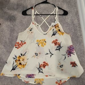 Sienna Sky white floral top L
